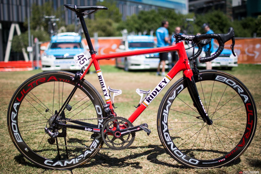 Lotto Soudal riders are on the Ridely Helium  SL. Adam Hansen always has a quirky setup. 38cm bars, saddle pushed far forward, negative stem.