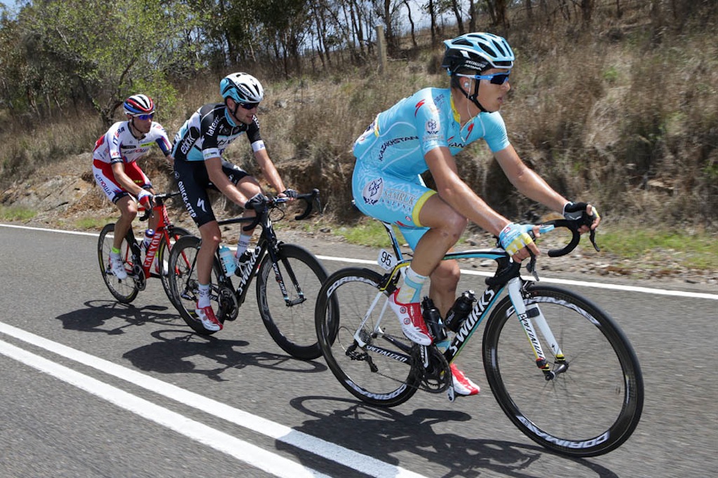 The day's second major breakaway featured Ruslan Tleubayev (Astana), Pieter Serry (Etixx-Quick-Step) and Maxim Belkov (Katusha). They built a lead of more than two minutes but were caught with 9km to race.