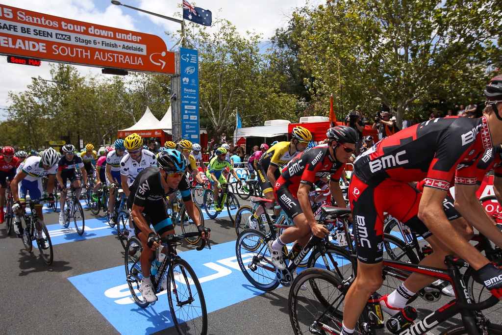 And they're off, starting the 90km stage through the streets of Adelaide.