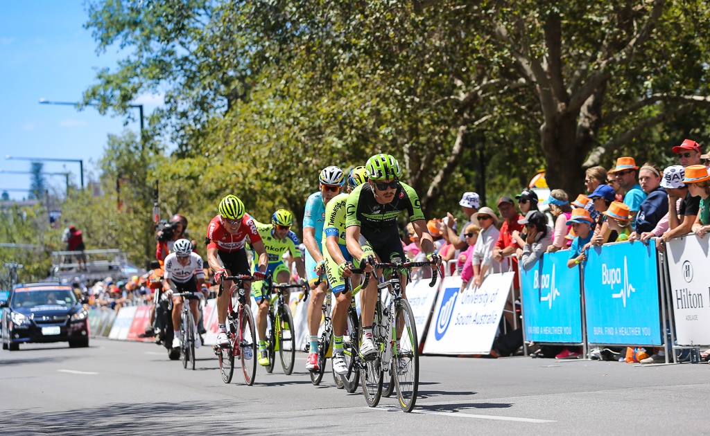 The day's second break was comprised of Peter Kennaugh (Sky), Manuele Boaro (in his second breakaway of the day), Lars Bak (Lotto Soudal), Alex Howes (Cannondale-Garmin), Chris Juul Jensen (Tinkoff-Saxo) and Lars Boom (Astana).