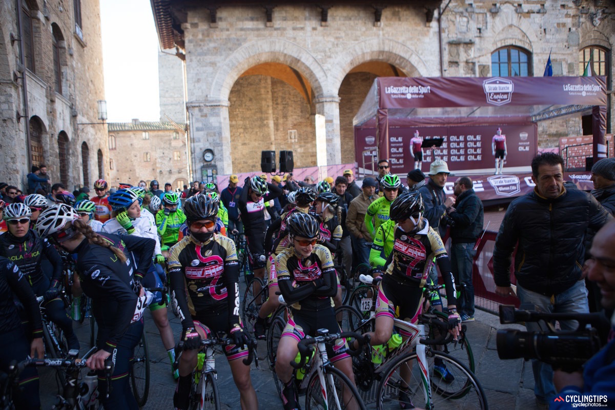 The women’s peloton stages in San Gimignano. “I was excited but actually also a little frightened for the race,” said Iris Slappendel. “We rode the course before, and it was very hard. For me personally, for the kind of rider that I am, it’s too hard for me to go for a good result, especially in March. I love to suffer in a race, so I was still looking forward to it.” While a personal result was out of the question for Slappendel, she lined up with a personal objective. “For me personally, the goal was to help Ashleigh [Moolman Paiso] and give her an easy time to the second gravel section. I was happy with my performance that I could do that.”