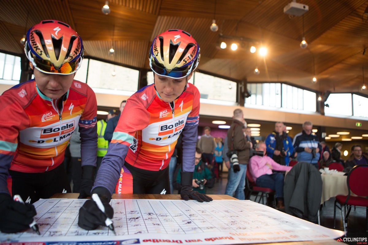 Megan Guarnier (Boels-Dolmans) and Lizzie Armitstead (Boels-Dolmans) both lined up at pre-race favourites.