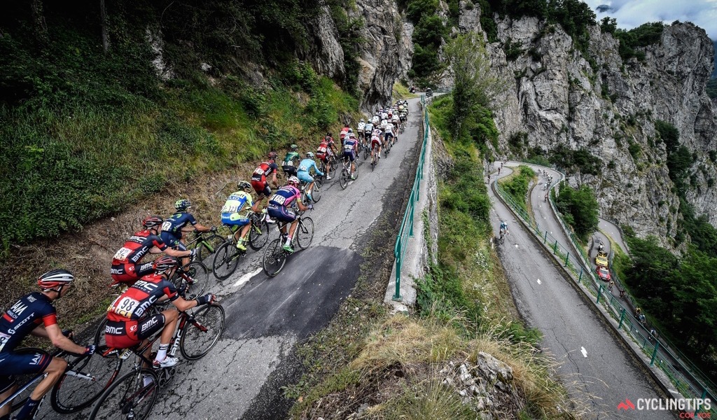 Modane Valfrejus  - France  - wielrennen - cycling - radsport - cyclisme - Illustration picture of the peloton - Lacets de Montvernier  pictured during pictured during stage 8 of the 67th edition of the Criterium du Dauphine Libere from Stage 8 > Saint-Gervais Mont Blanc to Modane Valfrejus on June 14, 2015 in France  - photo VK/PN/Cor Vos © 2015