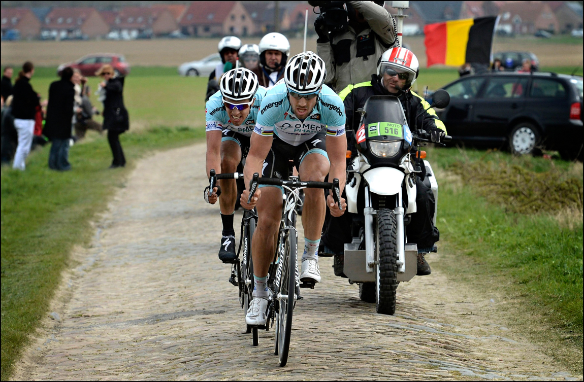 Niki Terpstra hangs on for dear life as Tom Boonen kicks on the afterburners in the 2012 Paris-Roubaix. Terpstra would soon be dropped and Boonen would go on to ride solo for more than 50km, winning his fourth Paris-Roubaix by roughly 90 seconds.