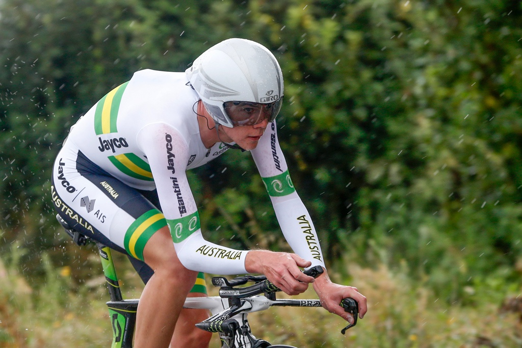 ... but Campbell Flakemore was able to edge out pre-race favourite Ryan Mullen (Ireland) to take another gold medal for Australia. It's the fourth time in six years Australia has won gold in the U23 men's ITT at the world championships.