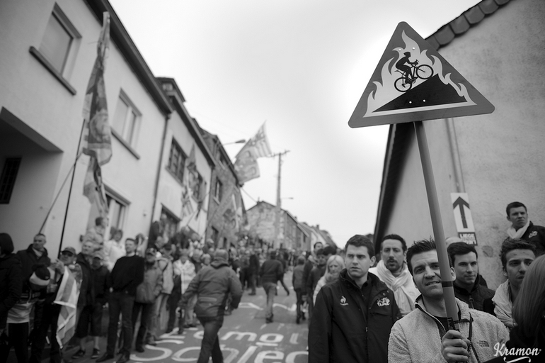 Côte de Saint-Roche = hot climb